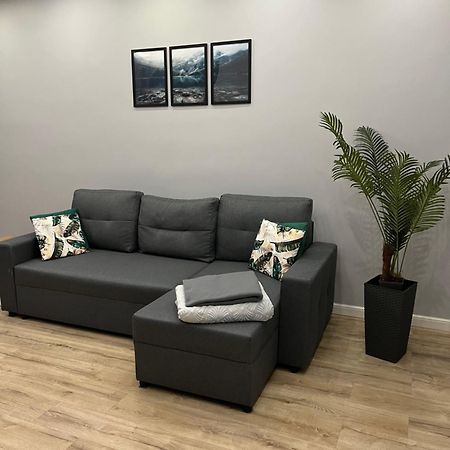 Nowoczesny Apartament Z Przestronna Lazienka Lejlighed Stalowa Wola Eksteriør billede