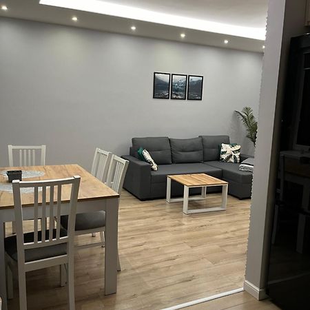 Nowoczesny Apartament Z Przestronna Lazienka Lejlighed Stalowa Wola Eksteriør billede