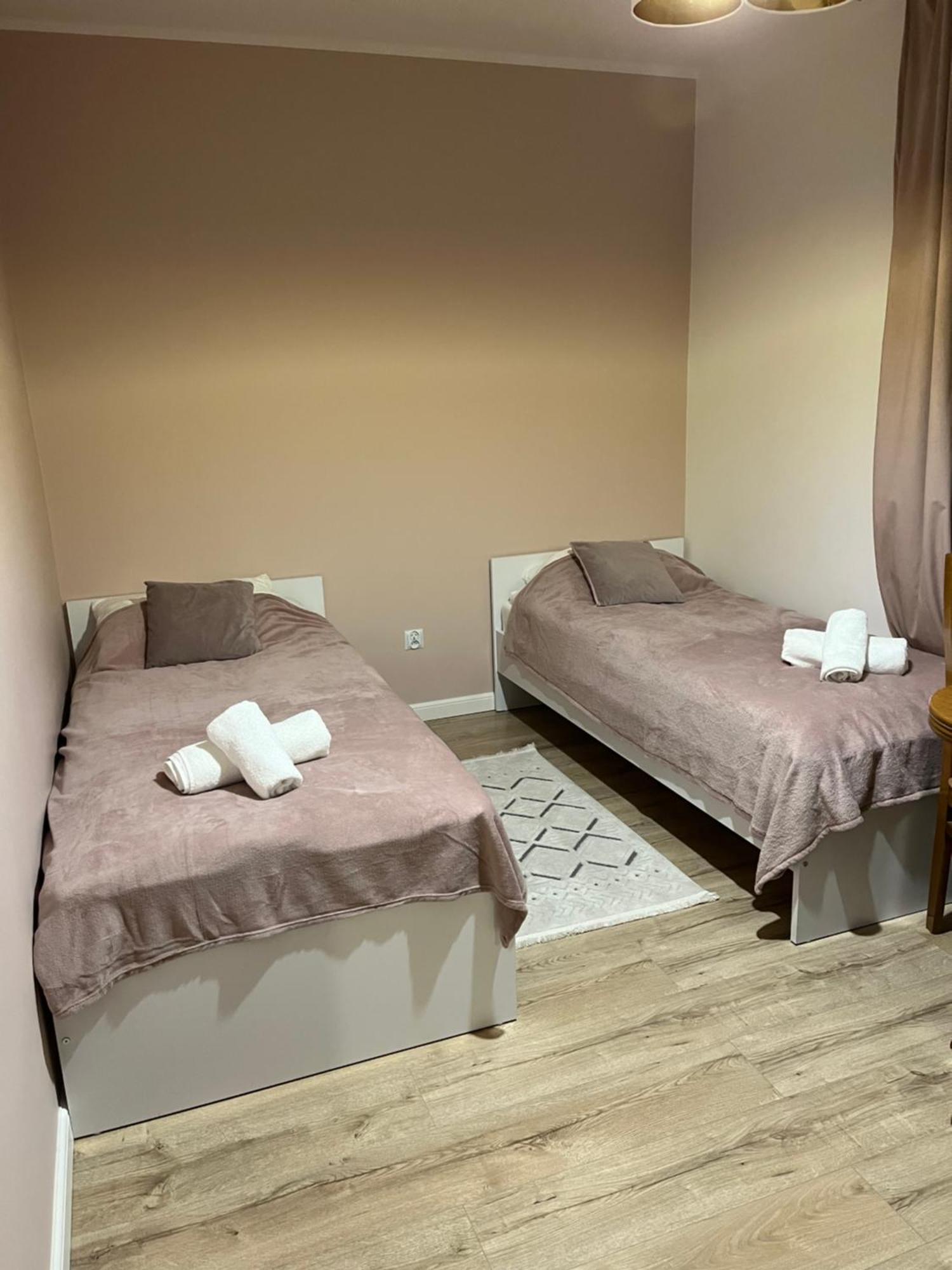 Nowoczesny Apartament Z Przestronna Lazienka Lejlighed Stalowa Wola Eksteriør billede