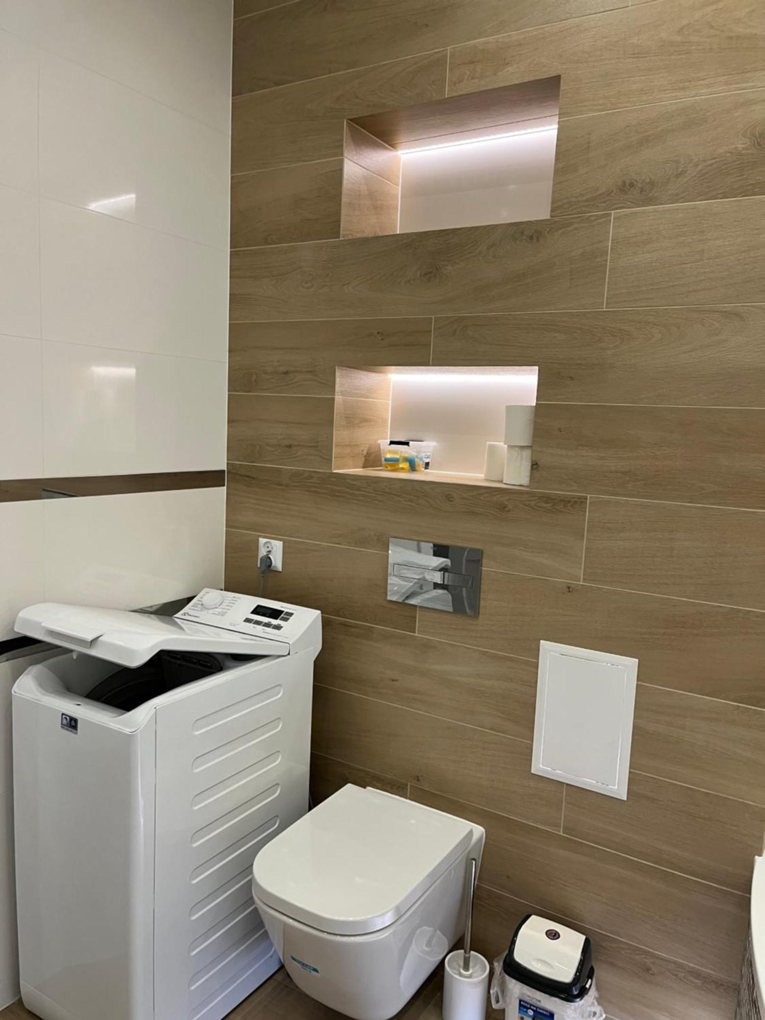 Nowoczesny Apartament Z Przestronna Lazienka Lejlighed Stalowa Wola Eksteriør billede